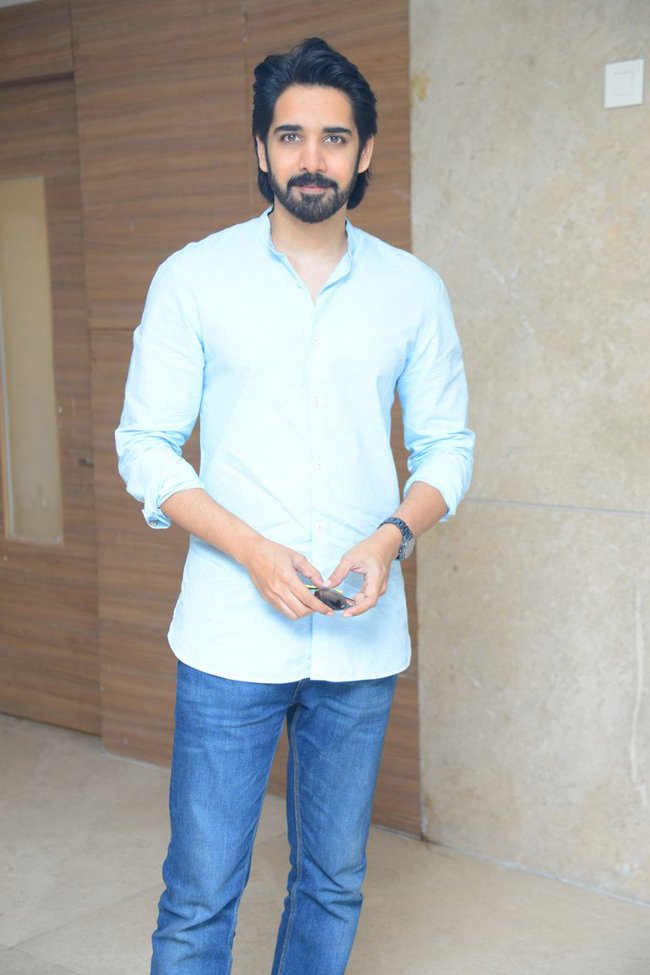 Ala-Vaikunthapurramloo-Movie-Thanks-Meet